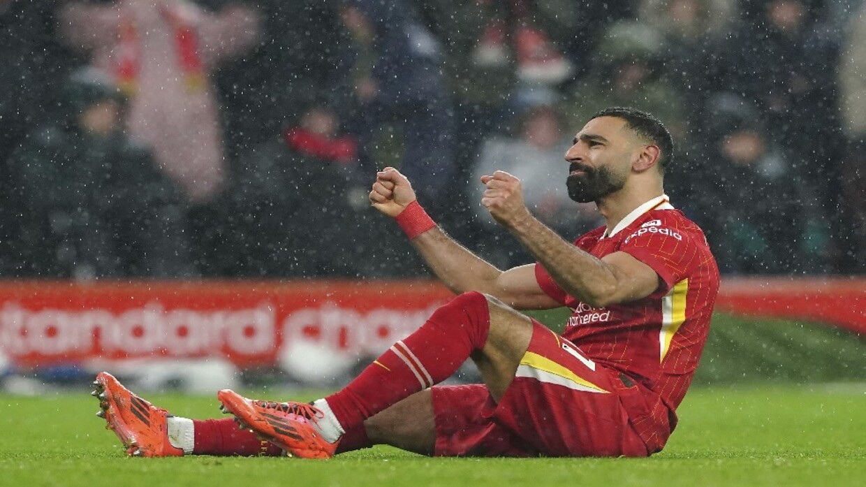 Salah equals Henry's PL goal record